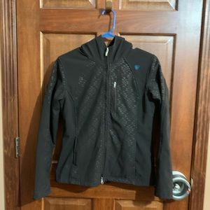 Ariat 💨💦 Jacket Resists Water Wind